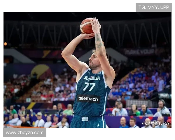 东契奇27+10+7创纪录 斯玛特关键时刻更冷静